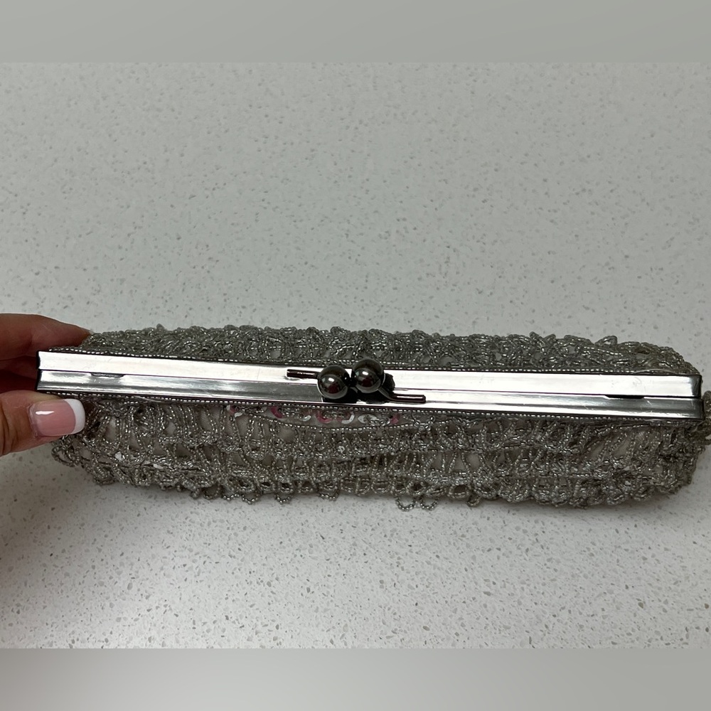 NWOT Silver Beaded Evening Bag - Picture 7 of 7